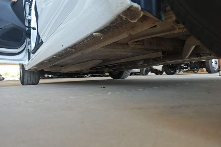 Used Chevrolet Monza 2022 320 Automatic Enjoyment Sunroof Version Left Side Sill