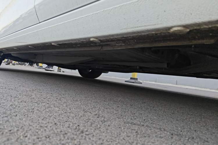 Used Chevrolet Monza 2022 320 Automatic Enjoyment Sunroof Version Left Side Sill