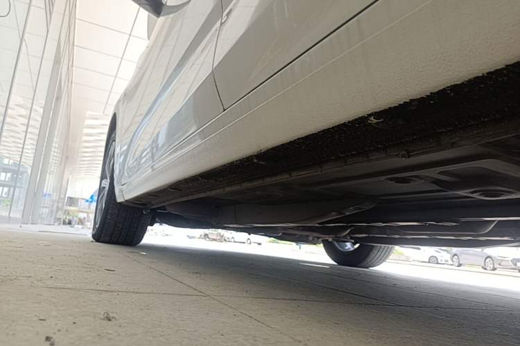 Used Chevrolet Monza 2022 320 Automatic Enjoyment Sunroof Version Left Side Sill