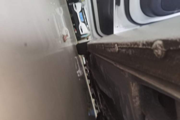 Used Chevrolet Monza 2022 320 Automatic Enjoyment Edition Left Side Sill
