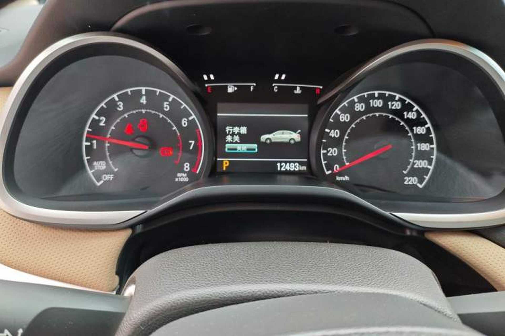 Used Chevrolet Monza 2022 320 Automatic Enjoyment Sunroof Version Odometer Close Up