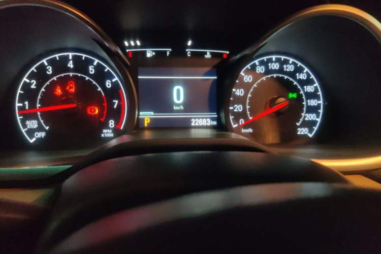 Used Chevrolet Monza 2022 320 Automatic Enjoyment Sunroof Version Odometer Close Up