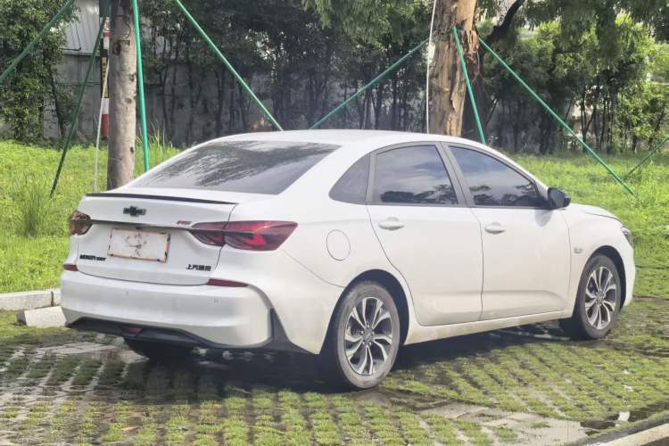 Used Chevrolet Monza 2022 Light Hybrid RS 330T Automatic Comfort Edition Rear Right 45 Deg