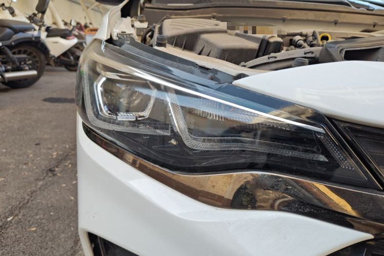 Used Chevrolet Monza 2022 Light Hybrid RS 330T Automatic Comfort Edition Right Front Headlight