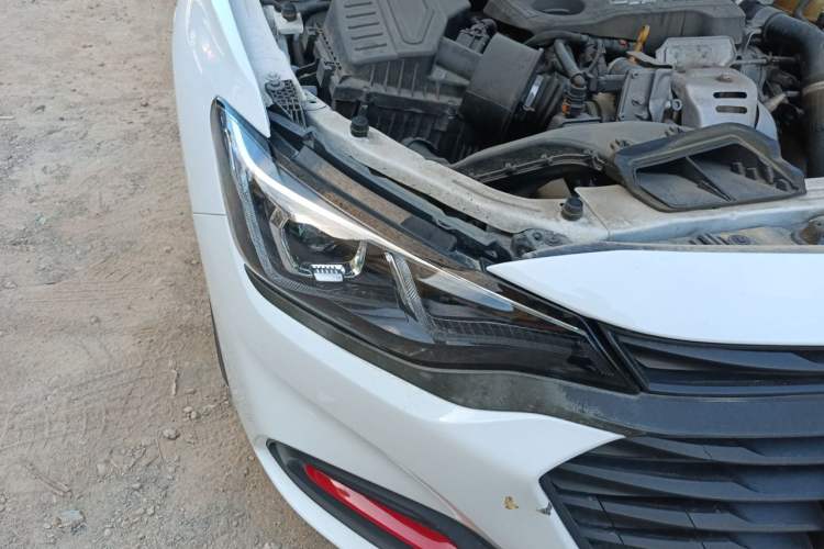 Used Chevrolet Monza 2022 Light Hybrid Redline 320T Dual-Clutch Thrilling Edition Right Front Headlight