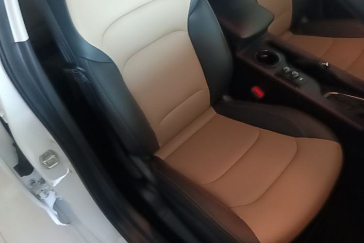 Used Chevrolet Monza 2022 320 Automatic Enjoyment Sunroof Version Right Front Seat