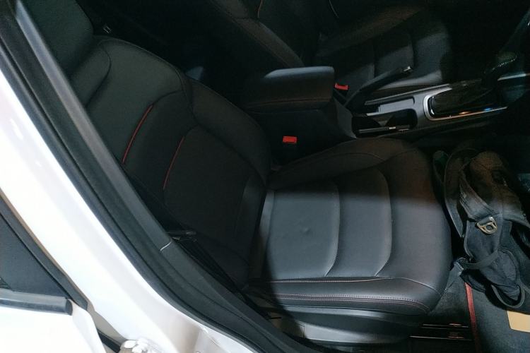 Used Chevrolet Monza 2022 Light Hybrid RS 330T Automatic Comfort Edition Right Front Seat