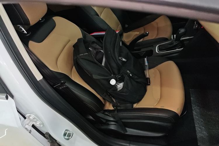 Used Chevrolet Monza 2022 320 Automatic Enjoyment Sunroof Version Right Front Seat