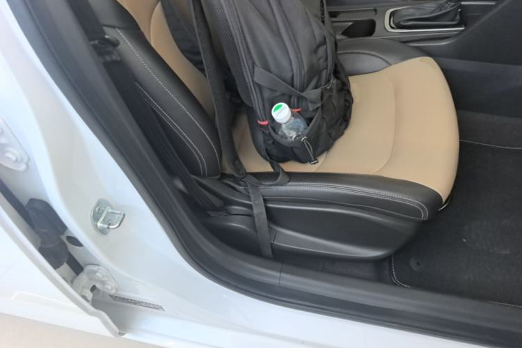 Used Chevrolet Monza 2022 320 Automatic Enjoyment Sunroof Version Right Front Seat