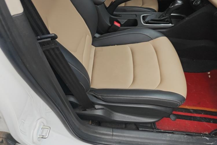 Used Chevrolet Monza 2022 320 Automatic Enjoyment Sunroof Version Right Front Seat