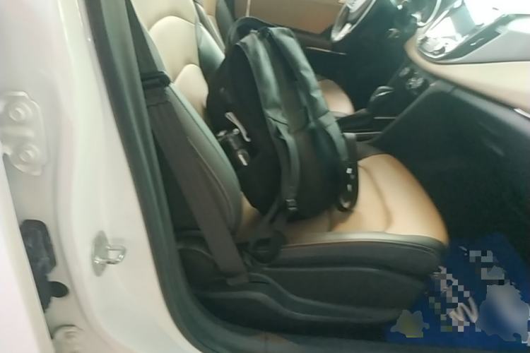 Used Chevrolet Monza 2022 320 Automatic Enjoyment Sunroof Version Right Front Seat
