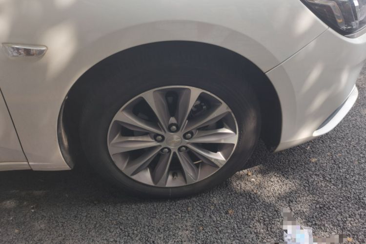 Used Chevrolet Monza 2022 320 Automatic Enjoyment Sunroof Version Right Front Wheel Hub