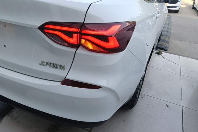 Used Chevrolet Monza 2022 320 Automatic Enjoyment Sunroof Version Right Rear Taillight