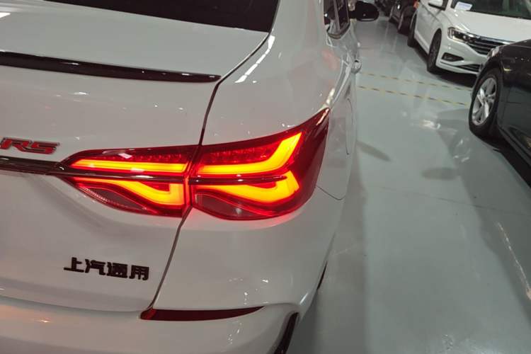 Used Chevrolet Monza 2022 Light Hybrid RS 330T Automatic Comfort Edition Right Rear Taillight