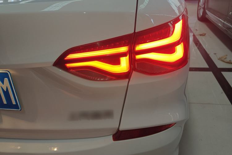 Used Chevrolet Monza 2022 320 Automatic Enjoyment Sunroof Version Right Rear Taillight