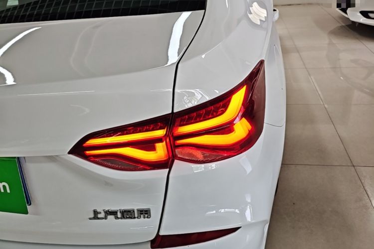 Used Chevrolet Monza 2022 320 Automatic Enjoyment Sunroof Version Right Rear Taillight