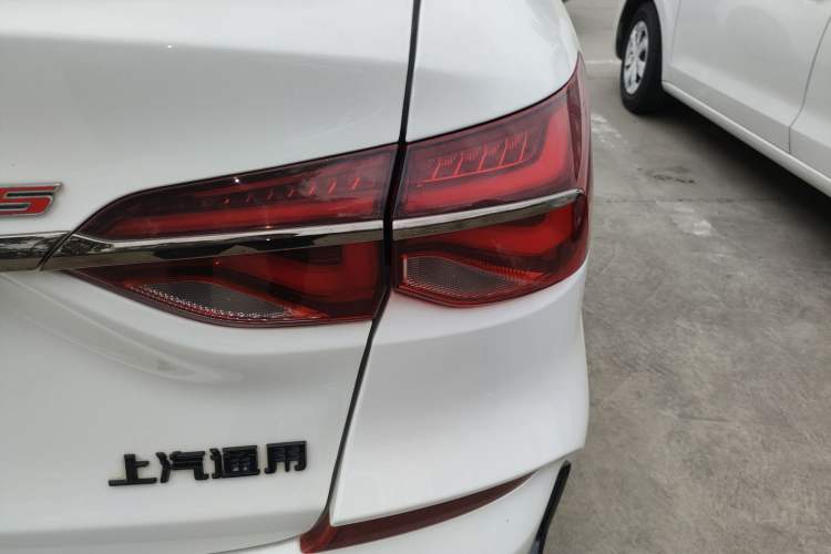 Used Chevrolet Monza 2022 Light Hybrid RS 330T Automatic Comfort Edition Right Rear Taillight