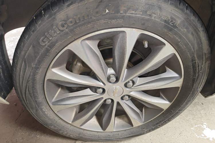Used Chevrolet Monza 2022 320 Automatic Enjoyment Edition Right Rear Wheel Hub