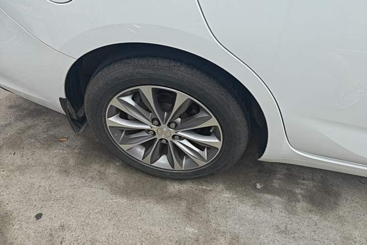 Used Chevrolet Monza 2022 320 Automatic Enjoyment Edition Right Rear Wheel Hub