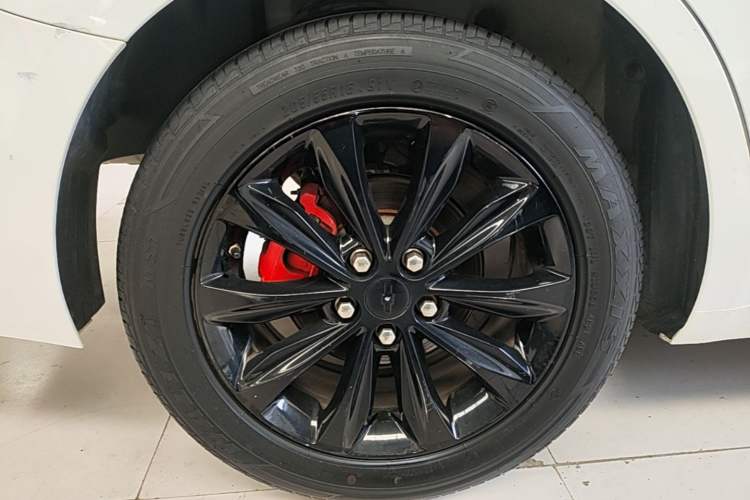 Used Chevrolet Monza 2022 320 Automatic Enjoyment Sunroof Version Right Rear Wheel Hub