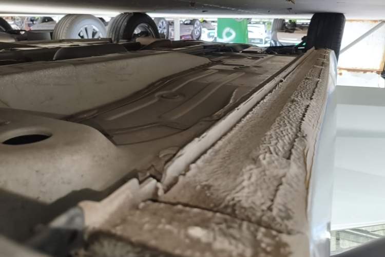 Used Chevrolet Monza 2022 320 Automatic Enjoyment Sunroof Version Right Side Sill