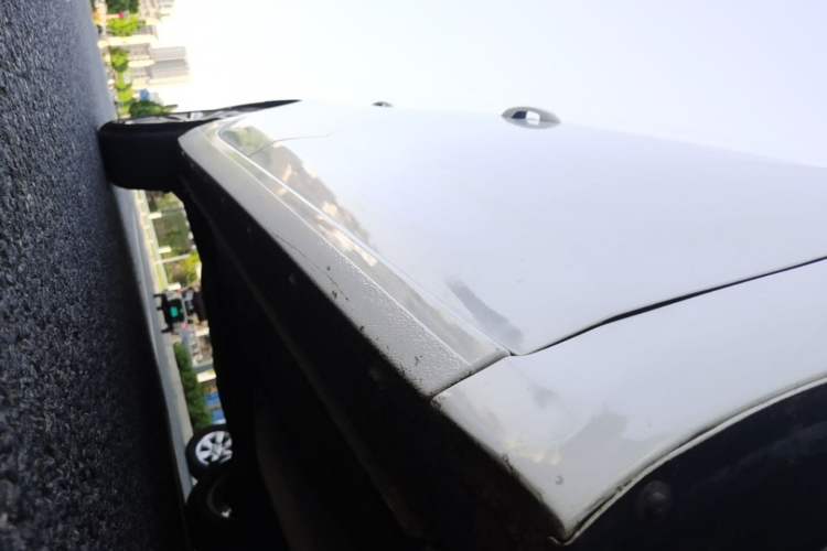 Used Chevrolet Monza 2022 320 Automatic Enjoyment Sunroof Version Right Side Sill