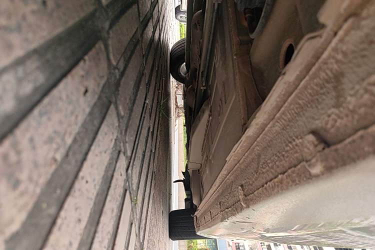 Used Chevrolet Monza 2022 320 Automatic Enjoyment Sunroof Version Right Side Sill