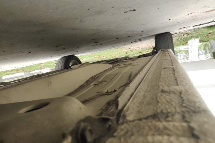 Used Chevrolet Monza 2022 320 Automatic Enjoyment Sunroof Version Right Side Sill