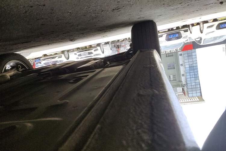 Used Chevrolet Monza 2022 320 Automatic Enjoyment Edition Right Side Sill