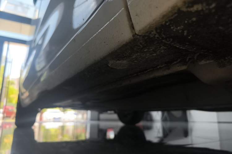 Used Chevrolet Monza 2022 Light Hybrid RS 330T Automatic Comfort Edition Right Side Sill
