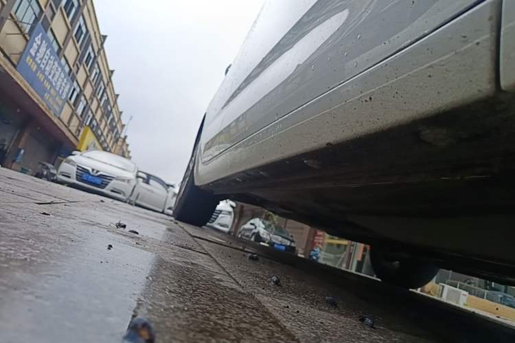 Used Chevrolet Monza 2022 320 Automatic Enjoyment Edition Right Side Sill