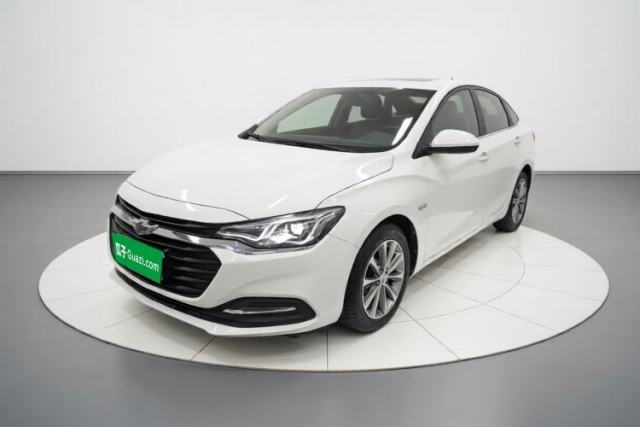 Używany Chevrolet Monza 2022 320 Automatic Enjoyment Sunroof Version