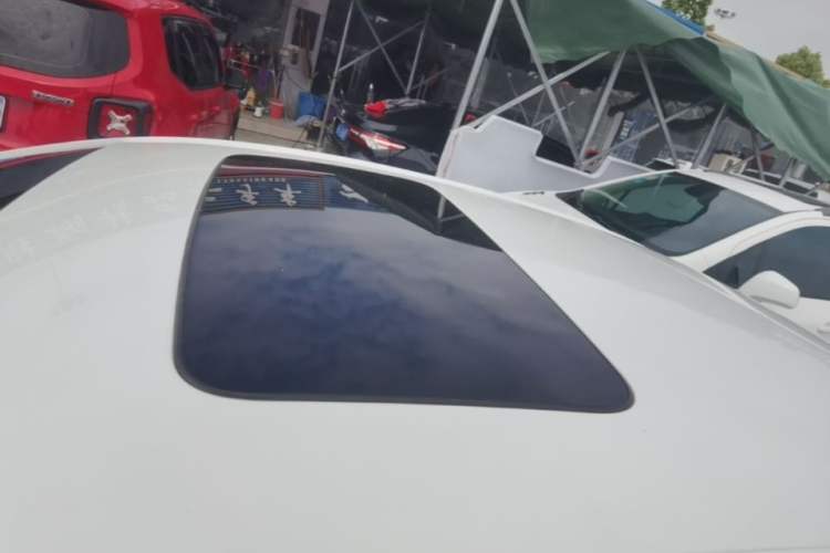 Used Chevrolet Monza 2022 Light Hybrid RS 330T Automatic Comfort Edition Roof