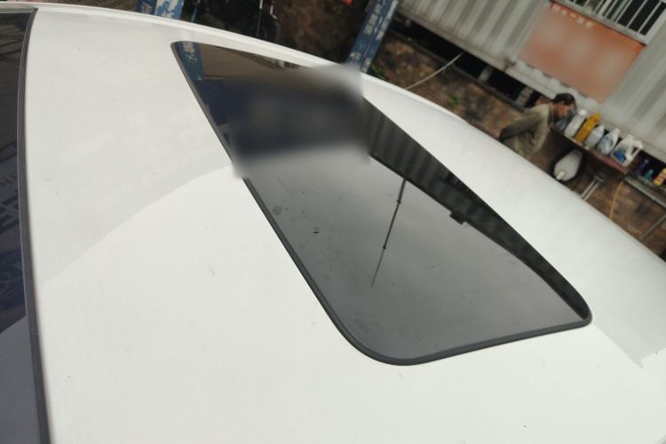 Used Chevrolet Monza 2022 320 Automatic Enjoyment Sunroof Version Roof