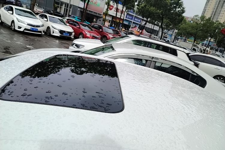 Used Chevrolet Monza 2022 320 Automatic Enjoyment Sunroof Version Roof