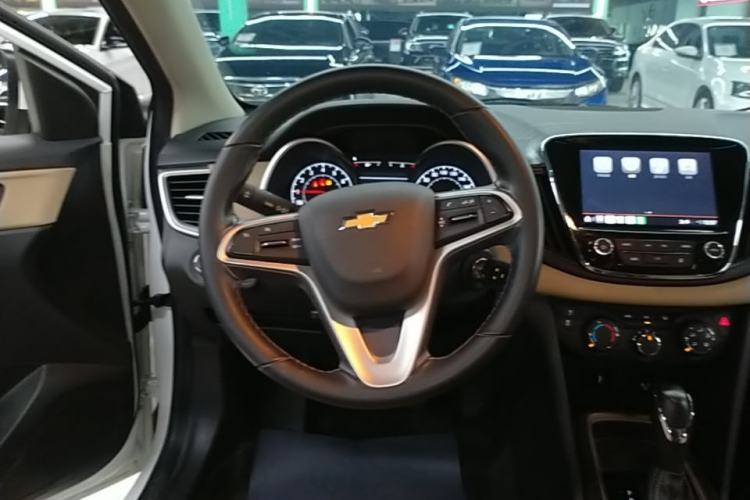 Used Chevrolet Monza 2022 320 Automatic Enjoyment Sunroof Version Steering Wheel