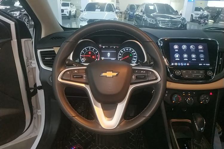 Used Chevrolet Monza 2022 320 Automatic Enjoyment Sunroof Version Steering Wheel