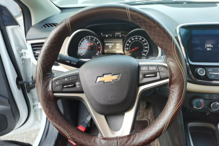 Used Chevrolet Monza 2022 320 Automatic Enjoyment Sunroof Version Steering Wheel