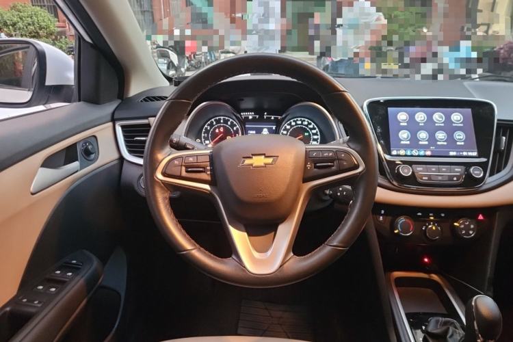 Used Chevrolet Monza 2022 320 Automatic Enjoyment Sunroof Version Steering Wheel