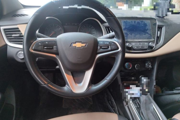 Used Chevrolet Monza 2022 320 Automatic Enjoyment Sunroof Version Steering Wheel