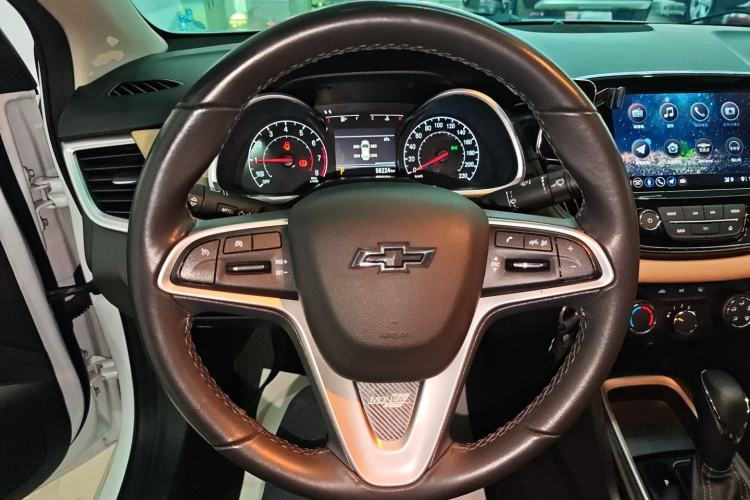 Used Chevrolet Monza 2022 320 Automatic Enjoyment Sunroof Version Steering Wheel
