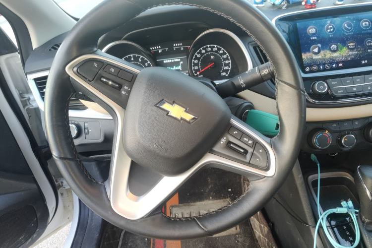 Used Chevrolet Monza 2022 320 Automatic Enjoyment Sunroof Version Steering Wheel