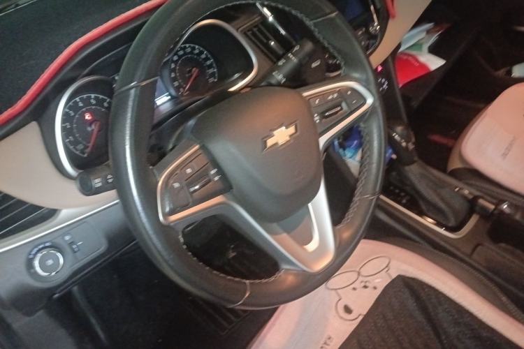 Used Chevrolet Monza 2022 320 Automatic Enjoyment Sunroof Version Steering Wheel