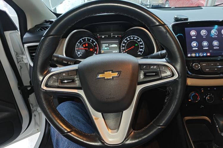 Used Chevrolet Monza 2022 320 Automatic Enjoyment Sunroof Version Steering Wheel