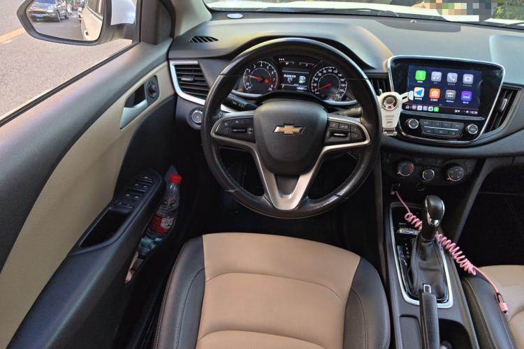 Used Chevrolet Monza 2022 320 Automatic Enjoyment Sunroof Version Steering Wheel
