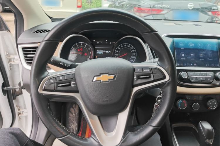 Used Chevrolet Monza 2022 320 Automatic Enjoyment Sunroof Version Steering Wheel
