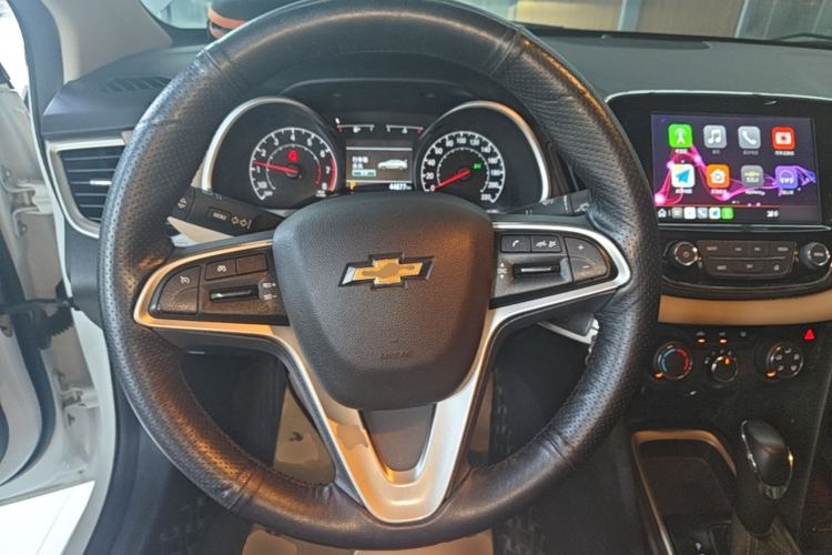 Used Chevrolet Monza 2022 320 Automatic Enjoyment Sunroof Version Steering Wheel