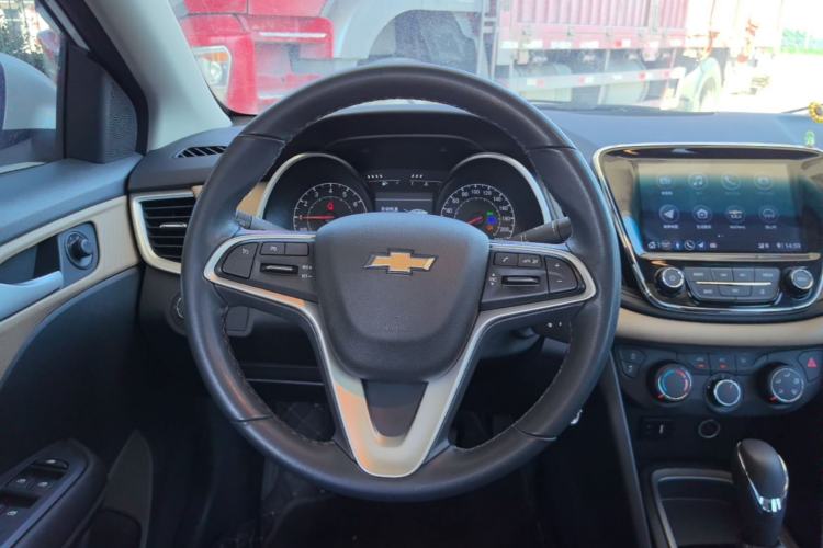 Used Chevrolet Monza 2022 320 Automatic Enjoyment Sunroof Version Steering Wheel