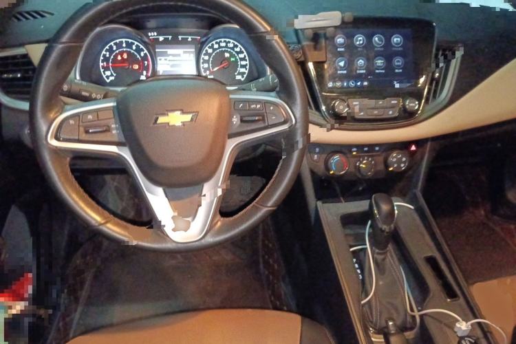 Used Chevrolet Monza 2022 320 Automatic Enjoyment Sunroof Version Steering Wheel