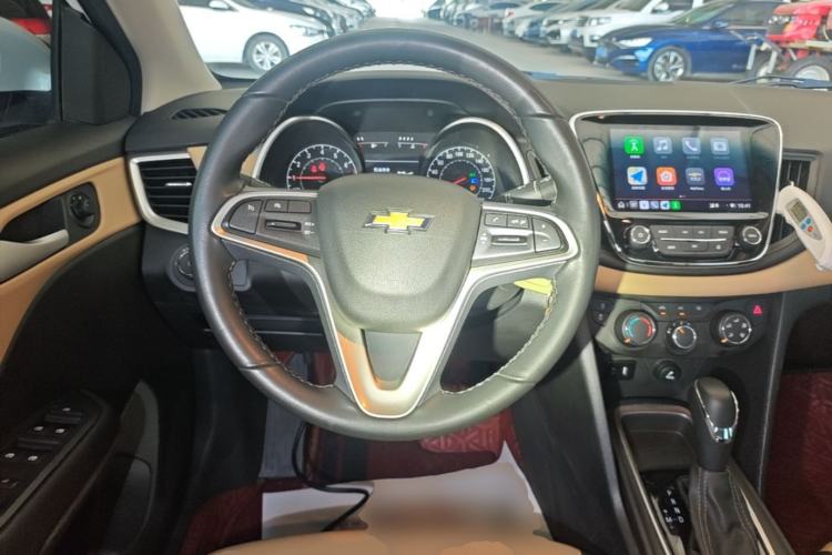 Used Chevrolet Monza 2022 320 Automatic Enjoyment Sunroof Version Steering Wheel